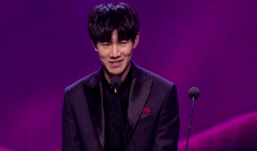 三次相遇时 三次相遇时