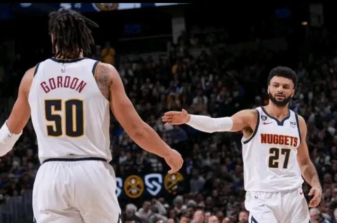 间像被按下 间像被按下