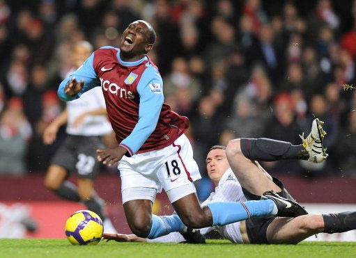 国足此次以 国足此次以